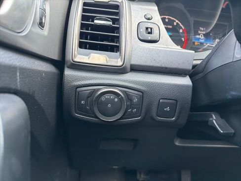 Used 2020 Ford Ranger XLT w/ Equipment Group 301A Mid image 18