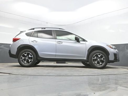 Used 2018 Subaru Crosstrek 2.0i AWD/4WD image 32