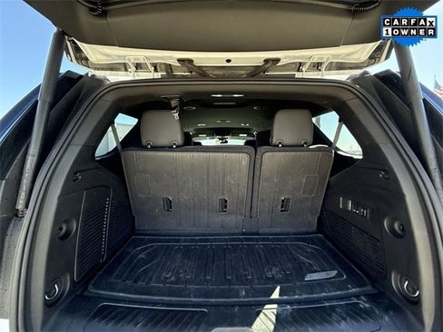 Used 2025 GMC Yukon Elevation w/ LPO, Floor Liner Package image 24
