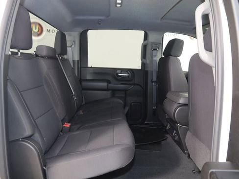 Used 2024 Chevrolet Silverado 2500 Custom AWD/4WD image 12