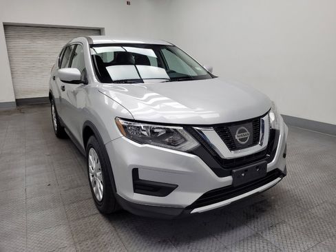 Used 2017 Nissan Rogue S image 13