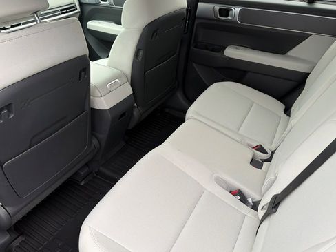 New 2026 Hyundai Santa Fe SE image 14