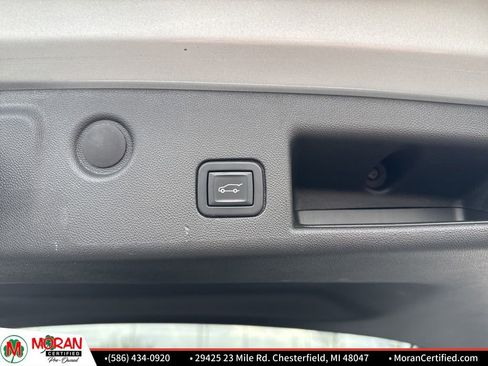 Used 2022 Chevrolet Equinox LT image 30