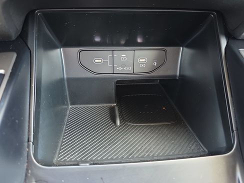 Used 2025 Kia Sorento S w/ Panoramic Sunroof Package FWD image 24