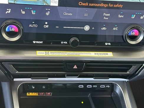 New 2026 Lexus TX 550h AWD Plug-In Hybrid image 19