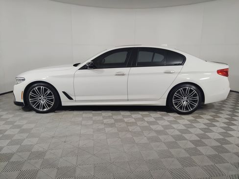 Used 2017 BMW 540i image 2