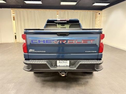 Used 2019 Chevrolet Silverado 1500 Custom Trail Boss w/ Infotainment Package image 4