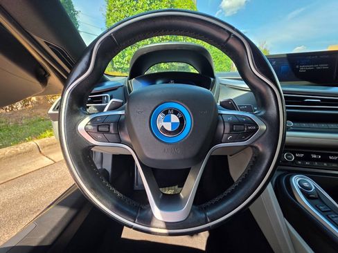 Used 2015 BMW i8 AWD/4WD image 18