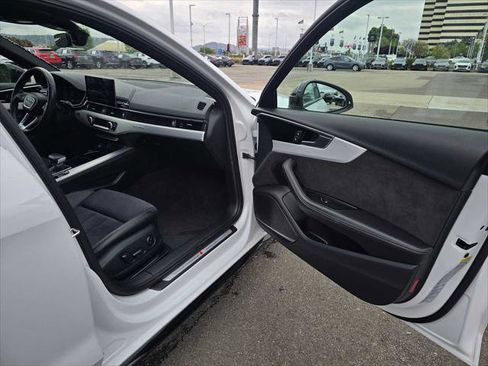 Used 2023 Audi A4 2.0T Premium Plus w/ Premium Plus Package image 12