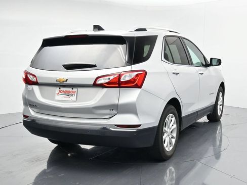 Used 2018 Chevrolet Equinox LT w/ Sun & Infotainment Package FWD image 6