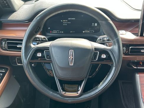 Certified 2023 Lincoln Aviator Reserve w/ Equipment Group 201A AWD/4WD image 16