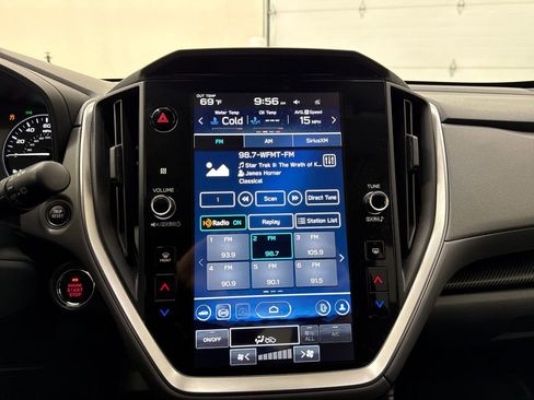 Certified 2025 Subaru Crosstrek 2.0i Premium AWD/4WD image 18
