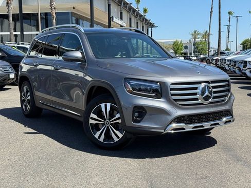 Certified 2026 Mercedes-Benz GLB 250 image 1