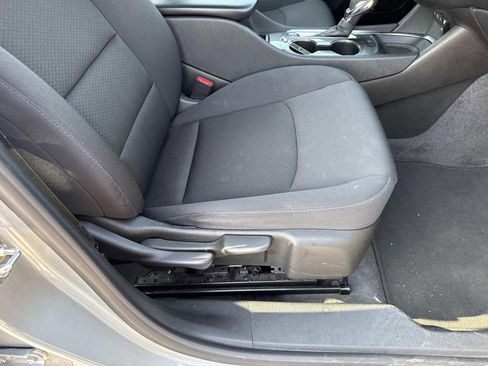 Used 2023 Chevrolet Malibu LT image 28