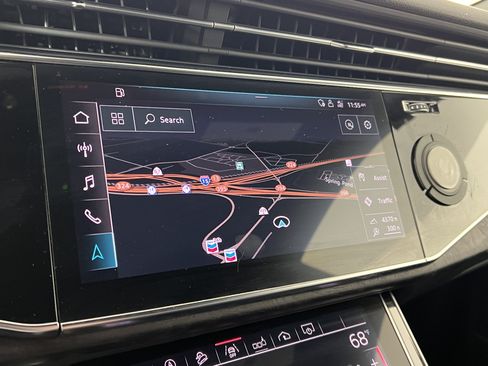 Used 2019 Audi Q8 Premium Plus w/ Premium Plus AWD/4WD image 30