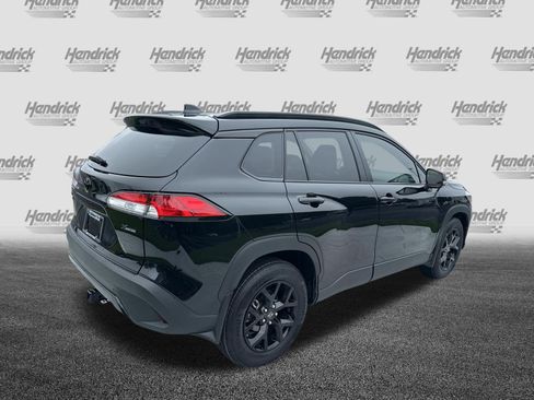 Certified 2025 Toyota Corolla Cross LE FWD image 10