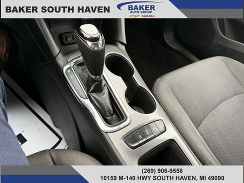 Used 2019 Chevrolet Cruze LT w/ Convenience Package image 21