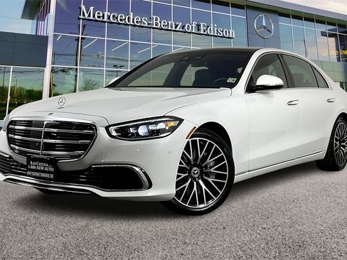 Used 2025 Mercedes-Benz S 580 4MATIC Sedan image 9