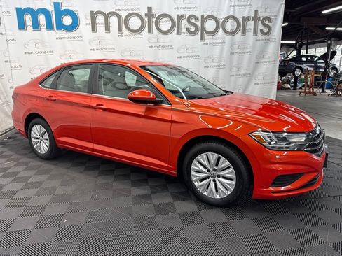 Used 2019 Volkswagen Jetta S w/ Driver Assistance Package FWD image 8