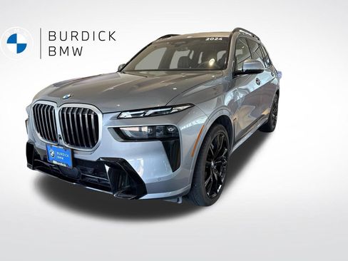 Certified 2024 BMW X7 xDrive40i w/ Executive Package AWD/4WD image 1