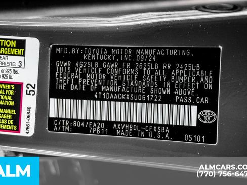 Used 2025 Toyota Camry SE image 63