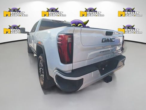 Used 2025 GMC Sierra 2500 Denali Ultimate w/ LPO, GMC Protection Package AWD/4WD image 6
