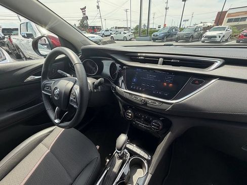 Used 2023 Buick Encore GX Select w/ Sport Touring Package FWD image 27