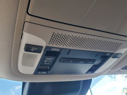 Used 2019 Acura MDX FWD image 35