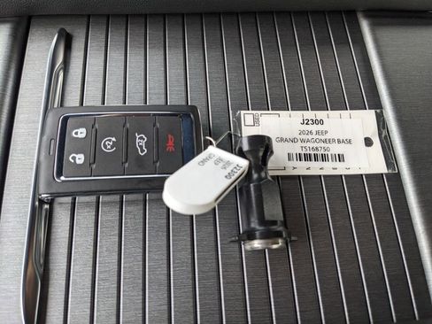 New 2026 Jeep Grand Wagoneer 4WD w/ Premium Group I image 36
