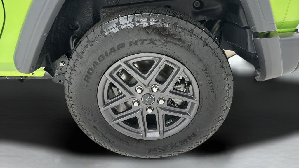 Used 2026 Jeep Wrangler Sport AWD/4WD image 8
