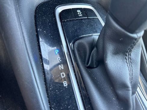 Used 2024 Toyota Corolla LE FWD image 18