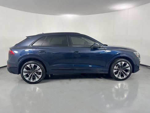 Used 2025 Audi Q8 Premium Plus w/ Premium Plus Package AWD/4WD image 33