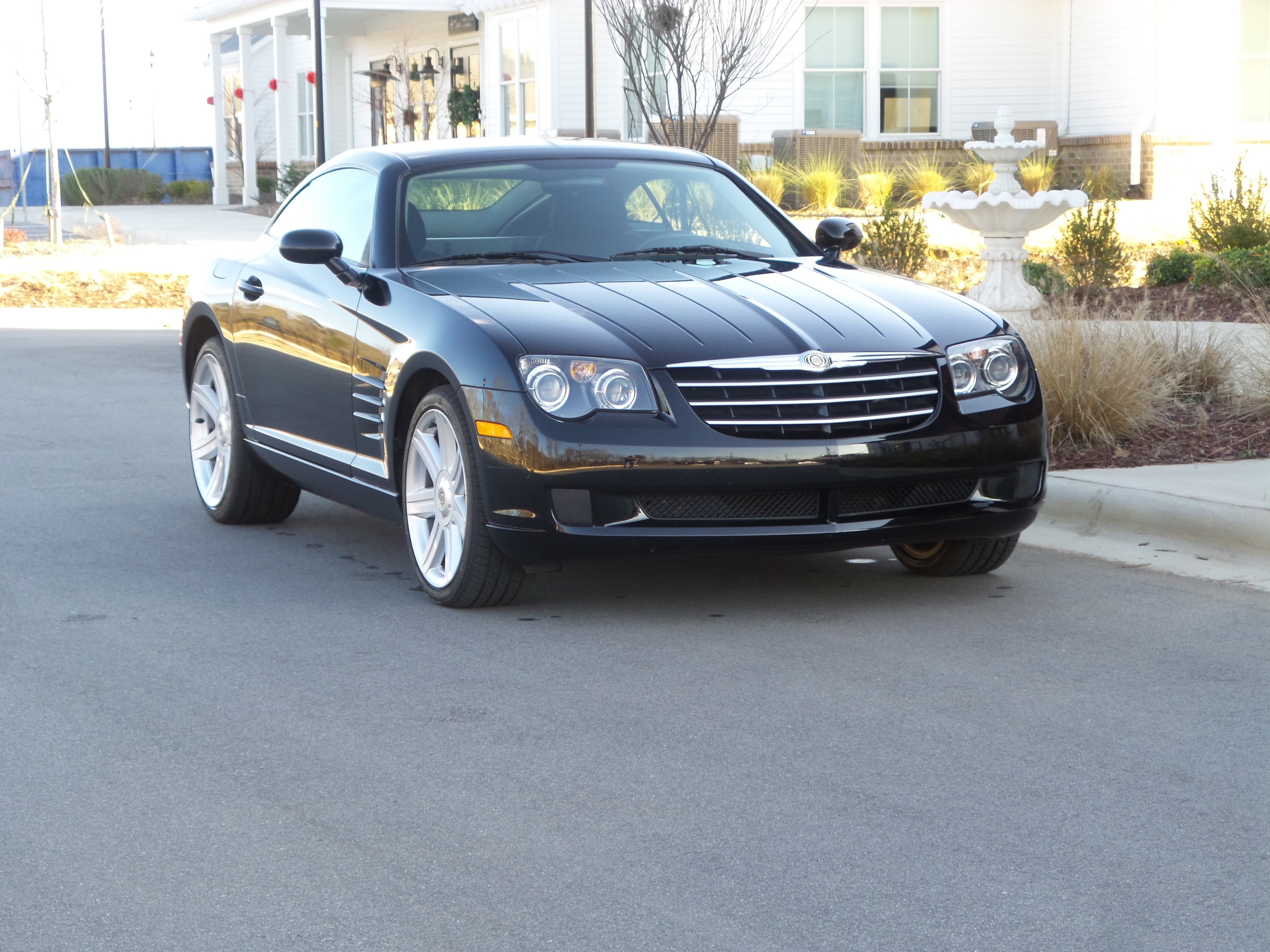 Used 2007 Chrysler Crossfire Coupe RWD image 4