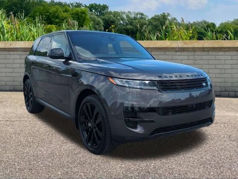 New 2026 Land Rover Range Rover Sport SE AWD/4WD image 3