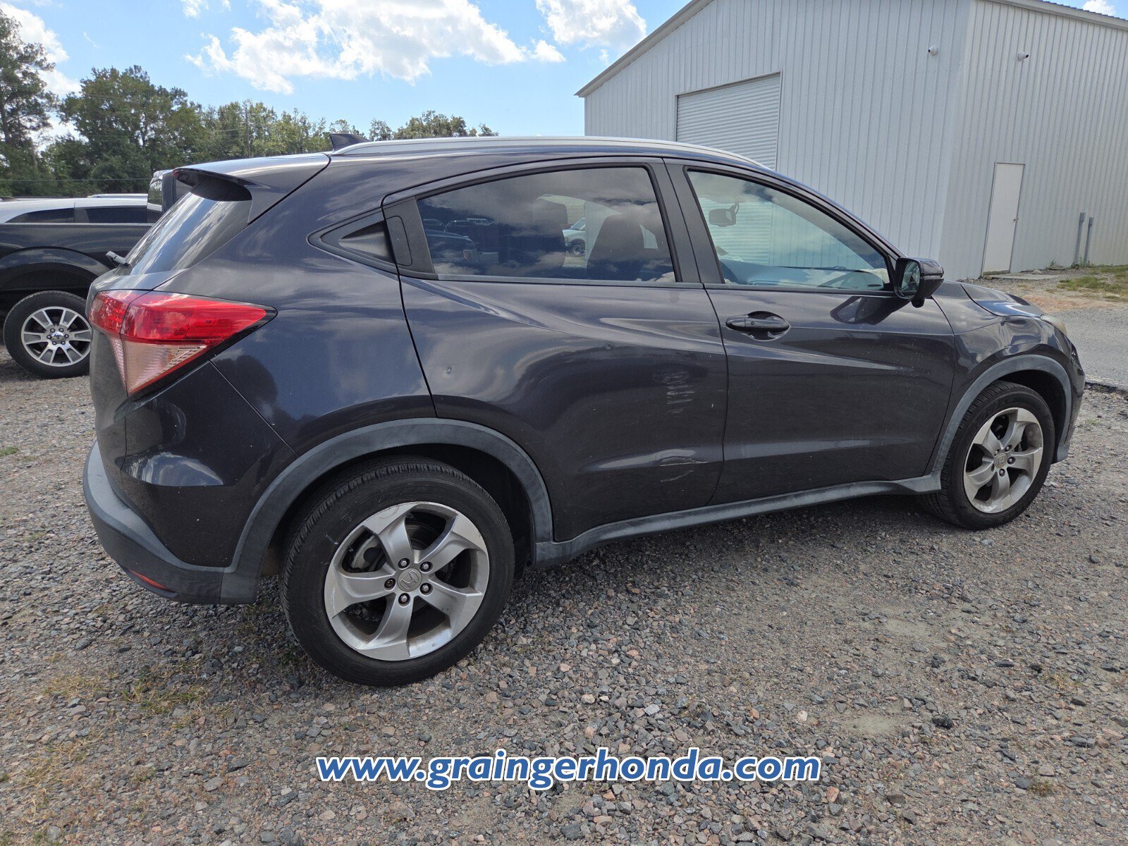 Used 2017 Honda HR-V EX-L image 6