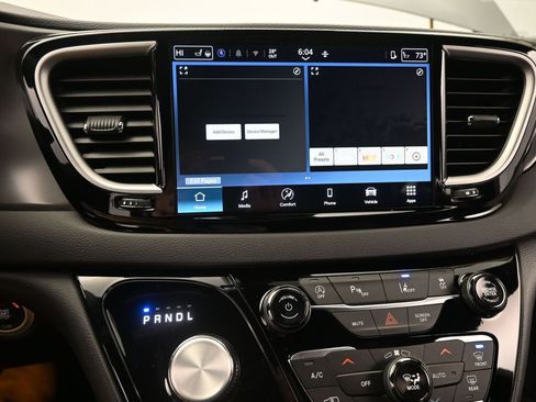 New 2026 Chrysler Voyager LX image 34