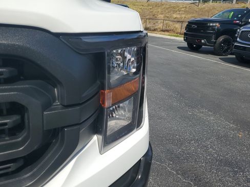 Used 2023 Ford F150 XL image 3