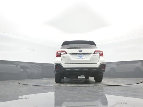 Used 2018 Subaru Outback 2.5i Premium image 30