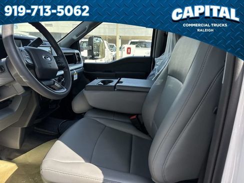 New 2026 Ford F550 4x4 Crew Cab image 21