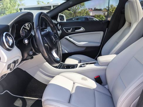 Used 2018 Mercedes-Benz CLA 250 image 18