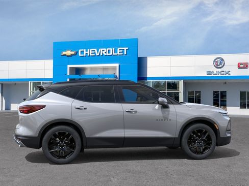New 2026 Chevrolet Blazer LT w/ Sound & Technology Package AWD/4WD image 5