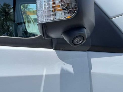 Used 2025 Mercedes-Benz Sprinter 2500 image 12