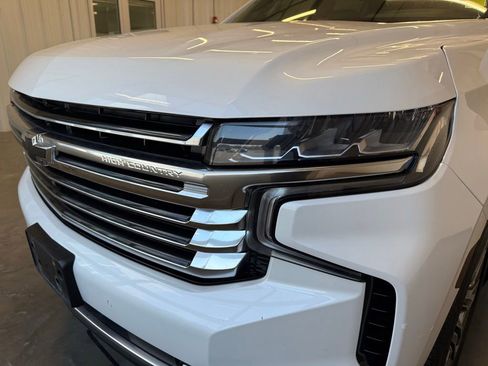 Used 2022 Chevrolet Suburban High Country w/ Max Trailering Package image 10