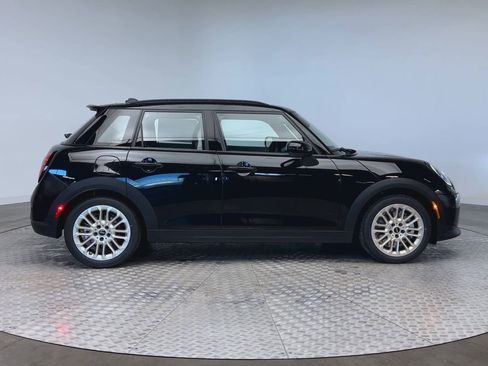 New 2026 MINI Cooper S image 9