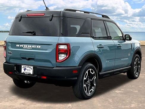 Used 2021 Ford Bronco Sport Outer Banks AWD/4WD image 8