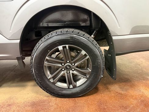 Used 2021 Ford F150 Lariat w/ Equipment Group 502A High image 92