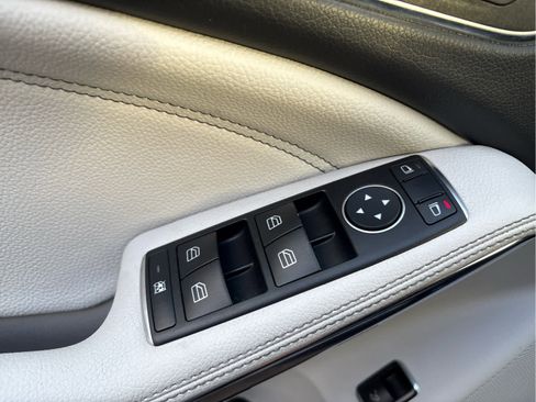 Used 2017 Mercedes-Benz CLA 250 4MATIC image 28