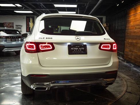 Used 2022 Mercedes-Benz GLC 300 4MATIC w/ Multimedia Package Lite image 6