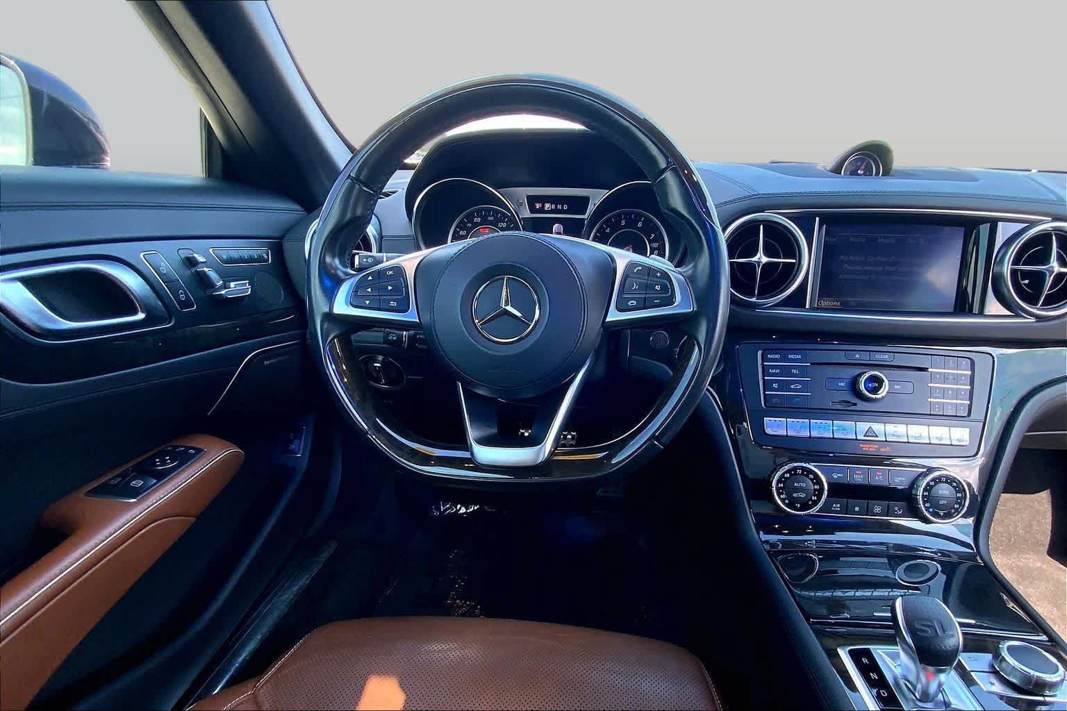 Certified 2019 Mercedes-Benz SL 550 image 6