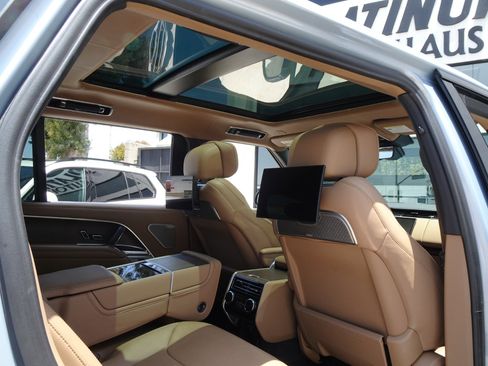 Used 2024 Land Rover Range Rover Long Wheelbase Autobiography AWD/4WD image 19